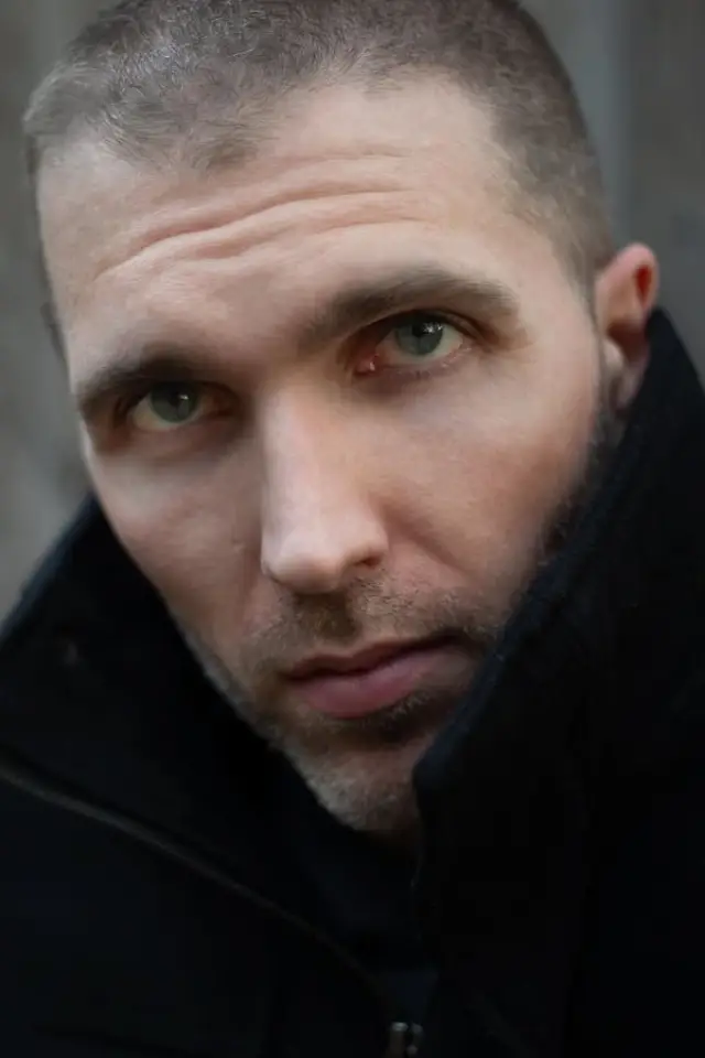 Zdjęcie  (Paul Michael Bloodgood)