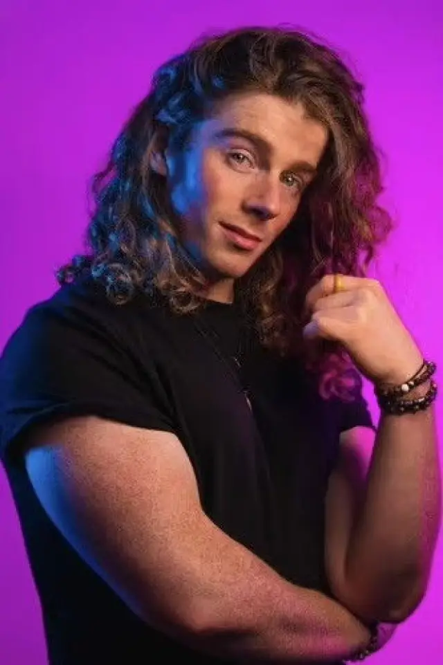 Zdjęcie  (Stuart Mackey)