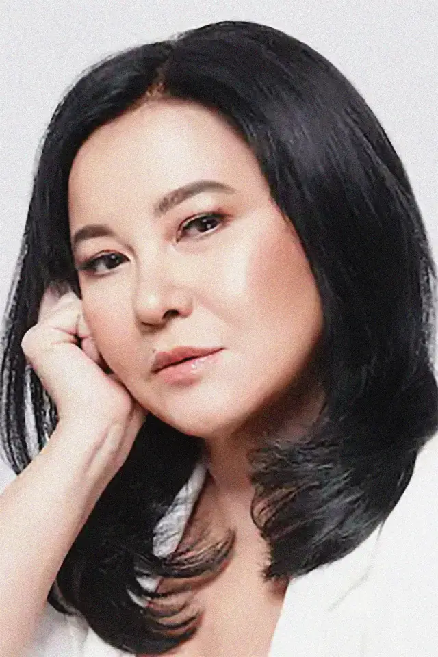Zdjęcie  (Lorna Tolentino)