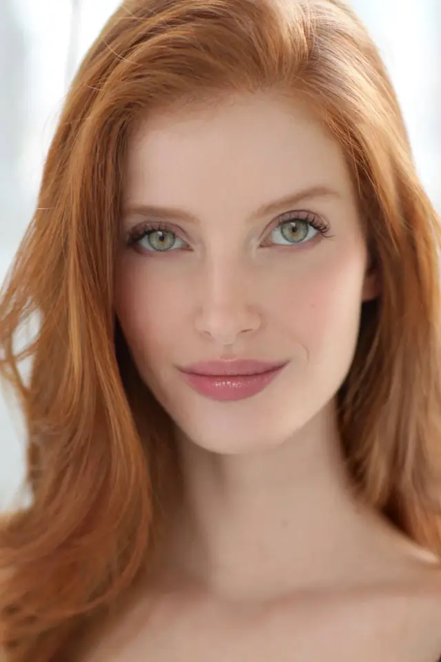 Zdjęcie  (Claire Friesen)