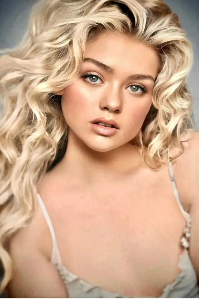 Zdjęcie  (Sophia Bartolai)