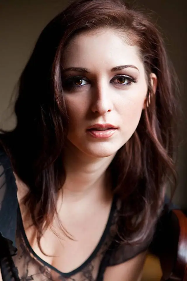 Zdjęcie  (Carlotta Champagne)