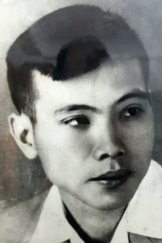 Zdjęcie  (Hoàng Tích Chỉ)