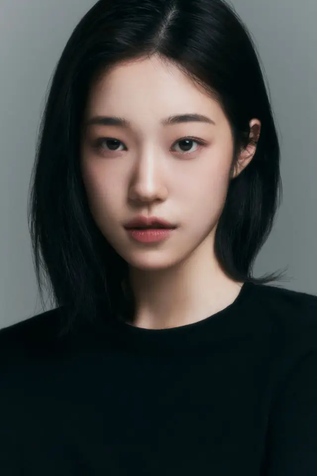 Zdjęcie Roh Yoon-seo