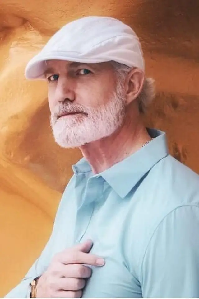 Zdjęcie  (James Filbird)