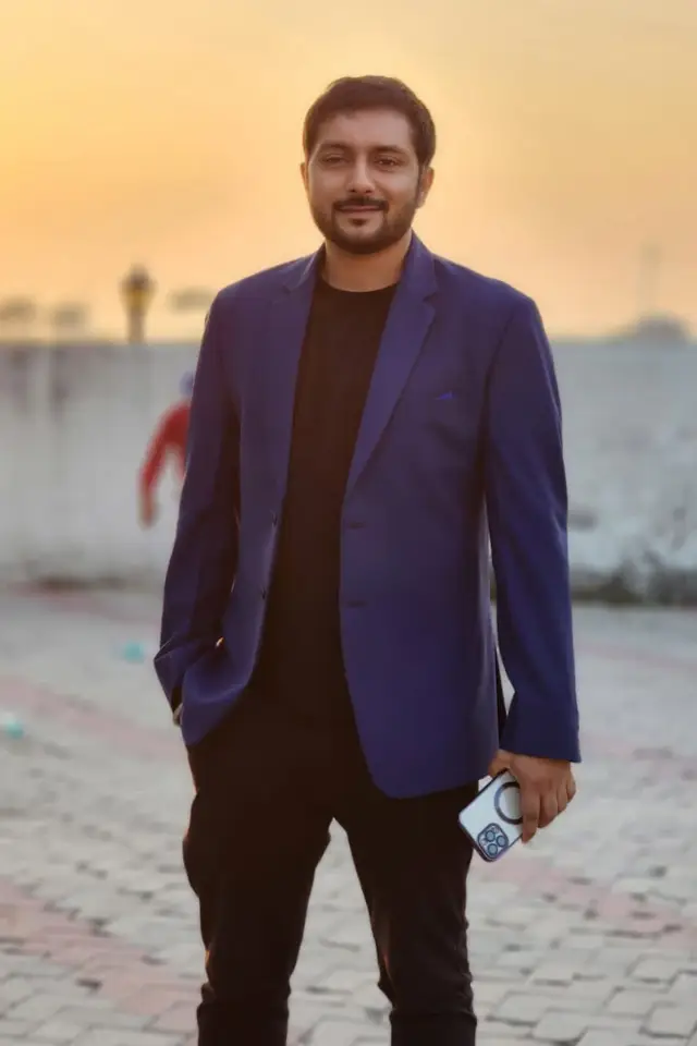 Zdjęcie  (Harman Wadala)