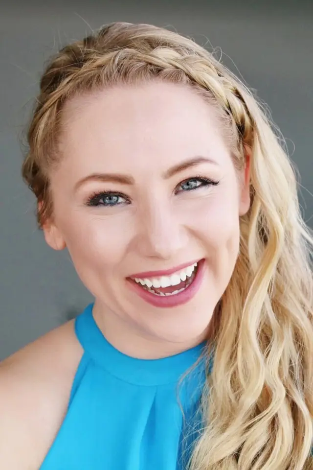 Zdjęcie  (Julie Ann Serrano)