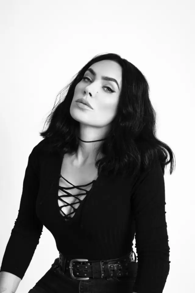 Zdjęcie Micheline Pitt (Micheline Pitt-Norman)