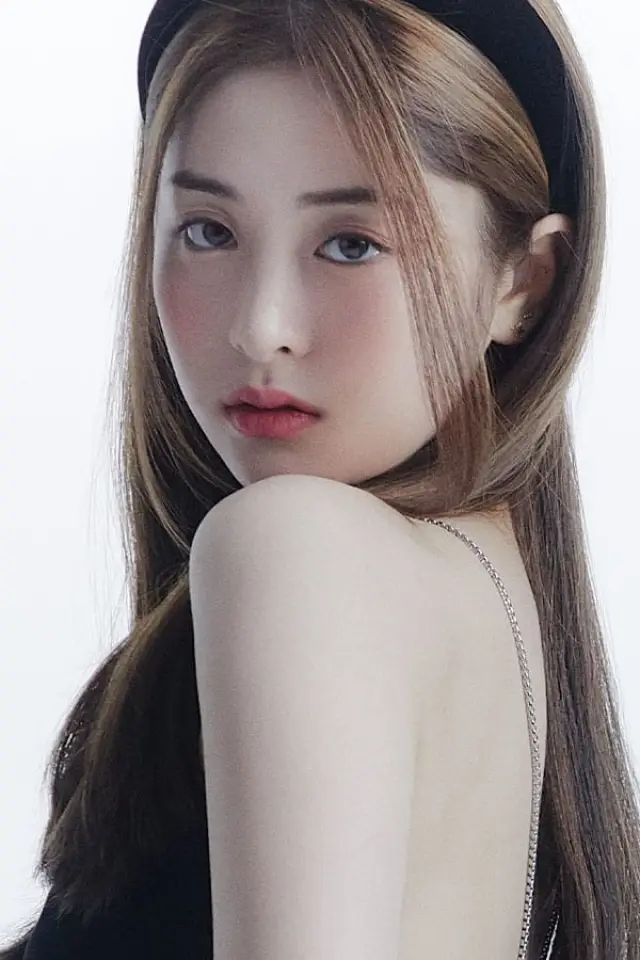 Zdjęcie Huh Yun-jin (Huh Yunjin)