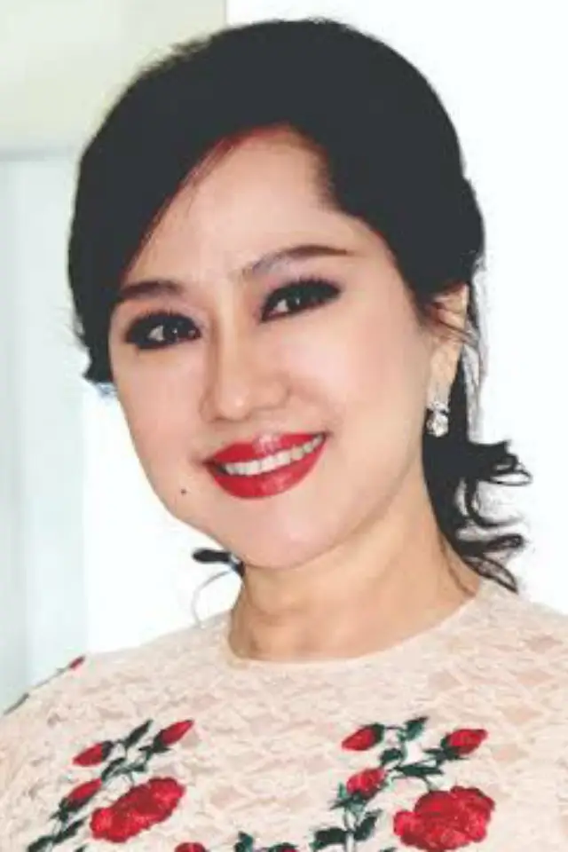 Zdjęcie  (May Than Nu)