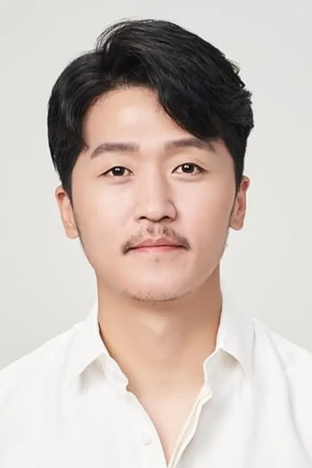Zdjęcie Sim Wu-sung (Sim Woo-sung)