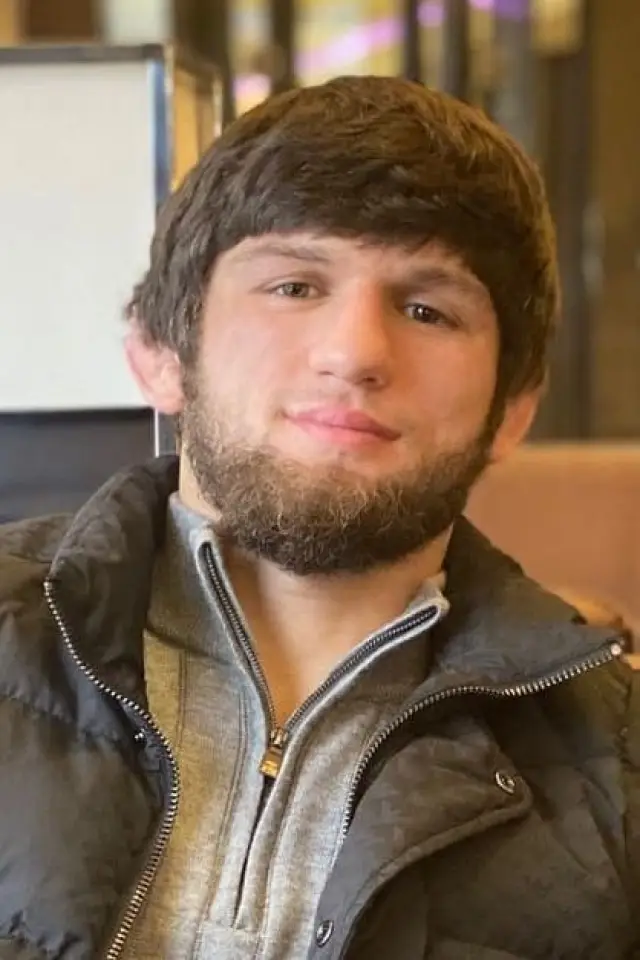 Zdjęcie  (Timur Khizriev)