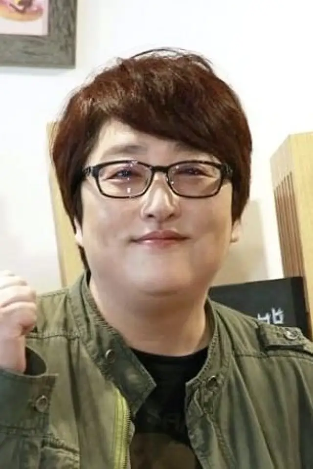 Zdjęcie  (Byun Young-joo)