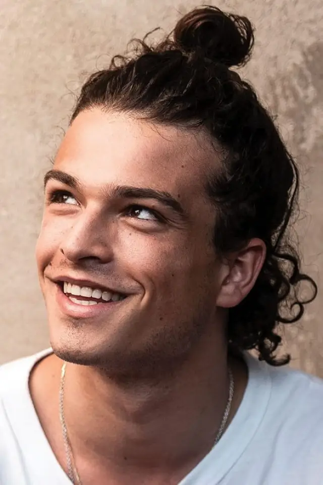 Zdjęcie  (Leo Gassmann)