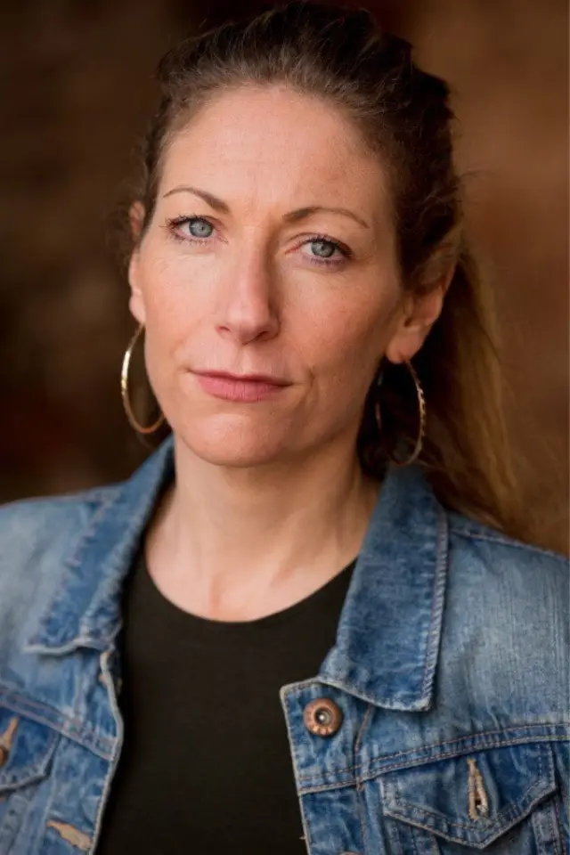 Zdjęcie  (Joanne Rogers)
