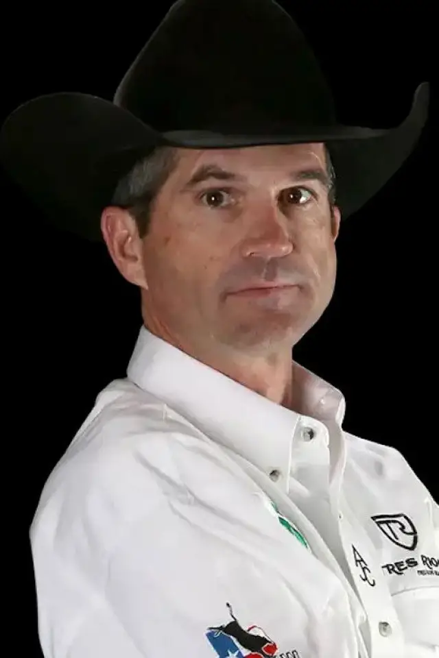 Zdjęcie  (Cody Custer)