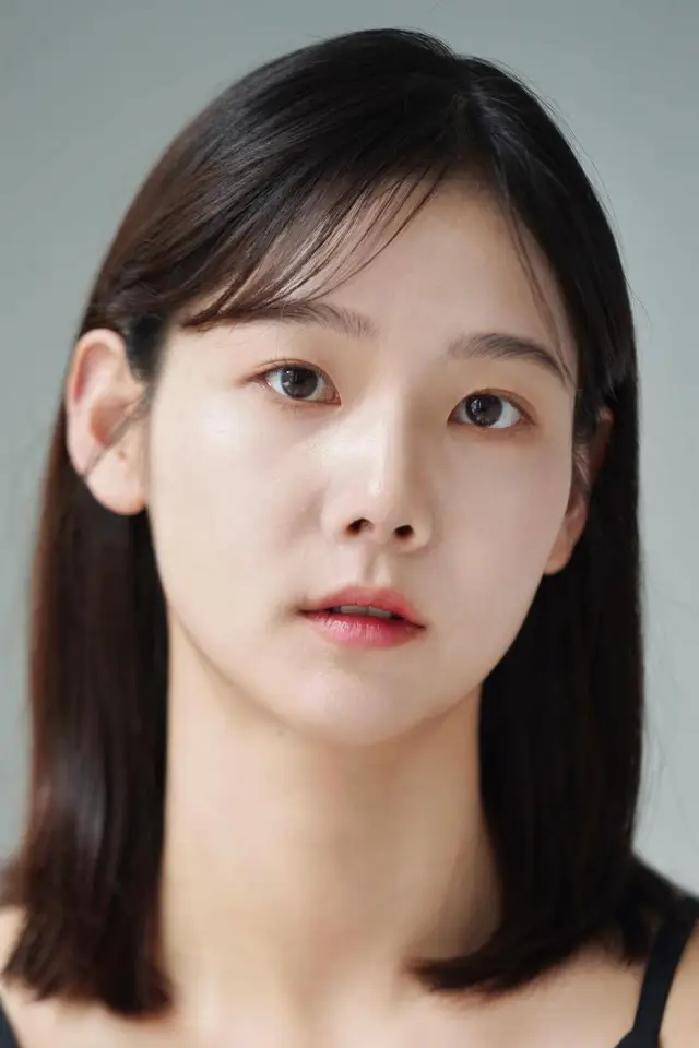 Zdjęcie  (Lee Ye-sol)