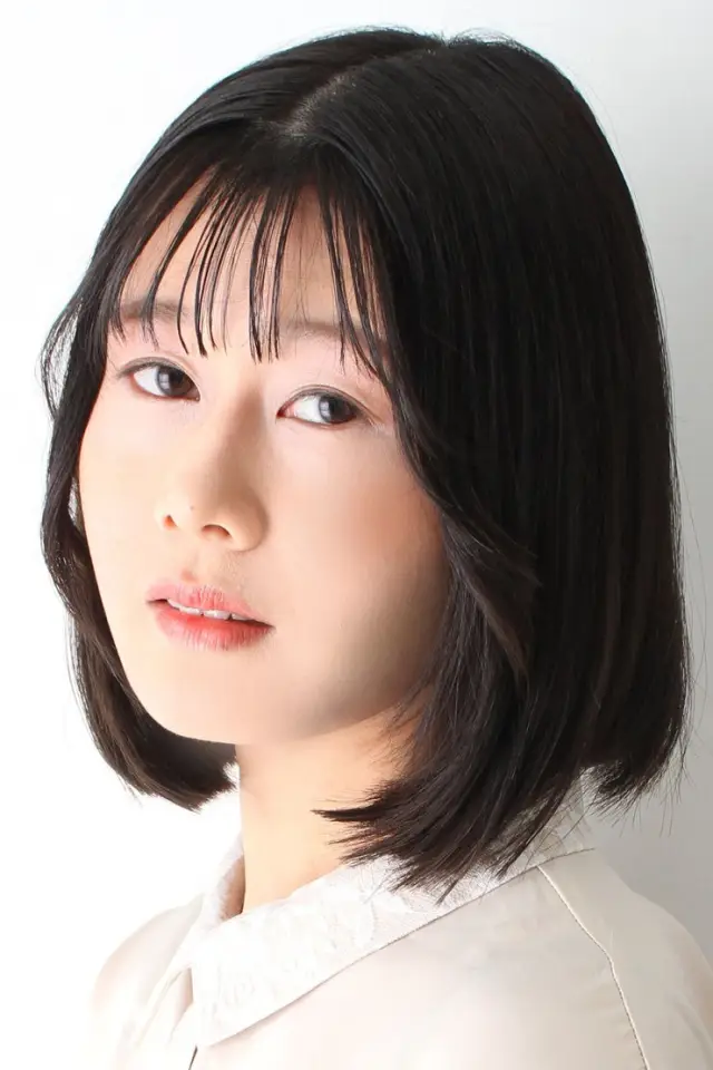 Zdjęcie  (Riri Yoshikawa)