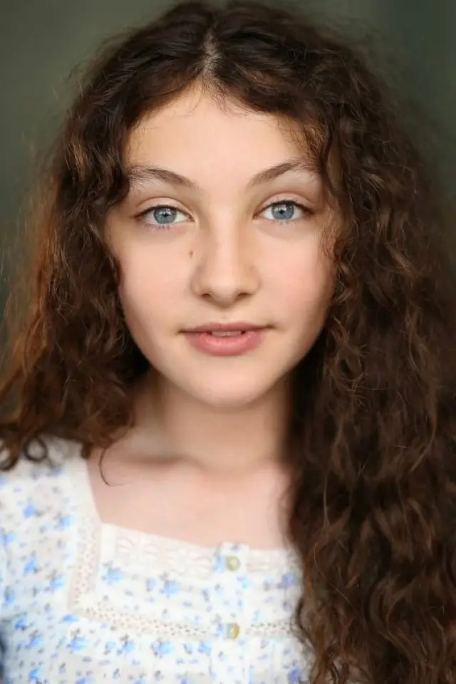 Zdjęcie  (Chloe Raphael)