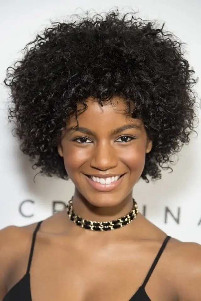Zdjęcie  (Ebonee Davis)