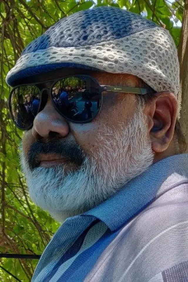 Zdjęcie  (S.V. Sivaram)