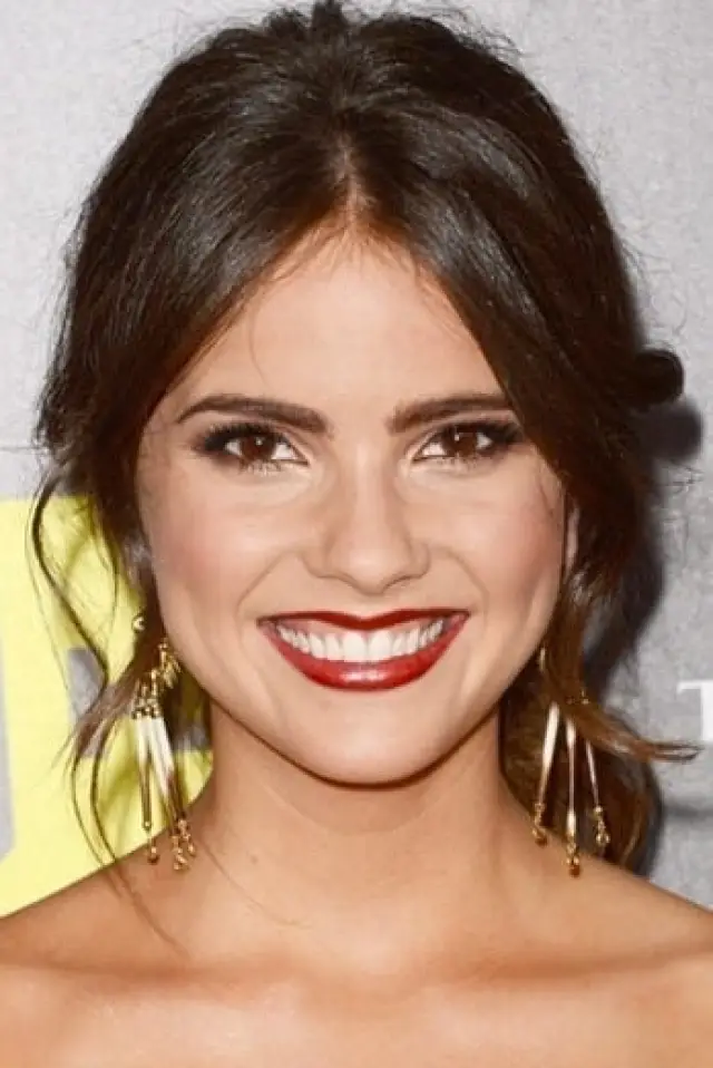 Zdjęcie Shelley Hennig