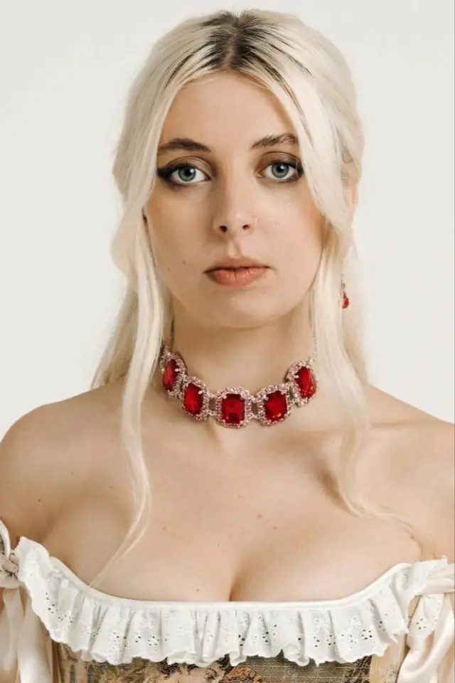 Zdjęcie  (Georgia Davies)