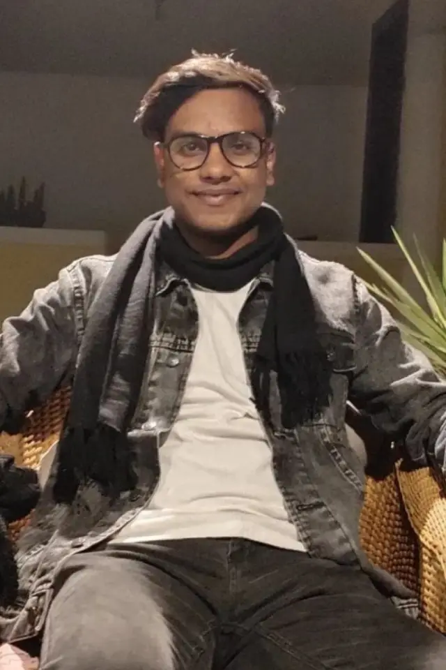Zdjęcie  (Aayush Ray)