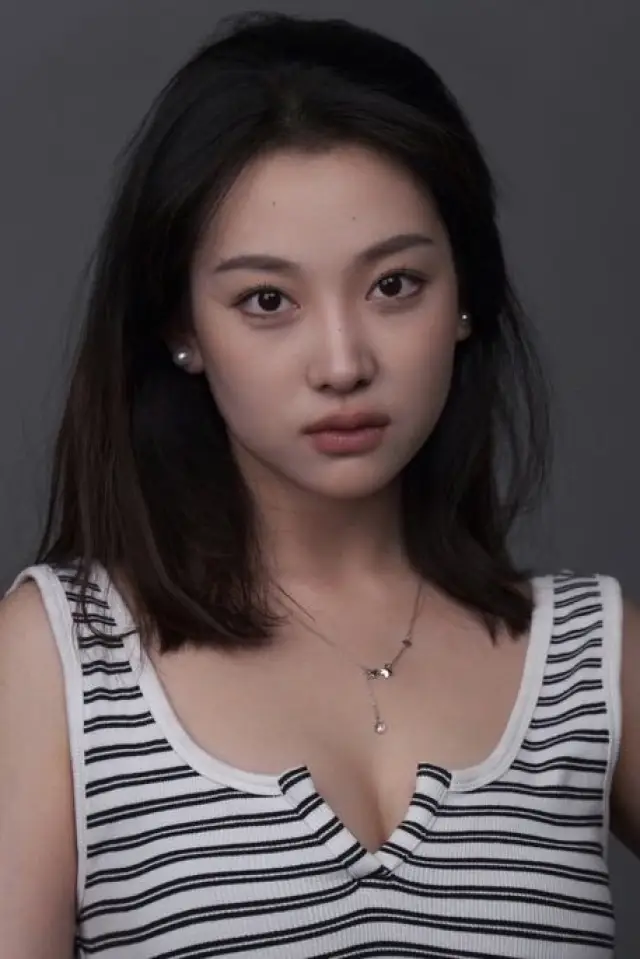 Zdjęcie  (Zheng Hanyi)