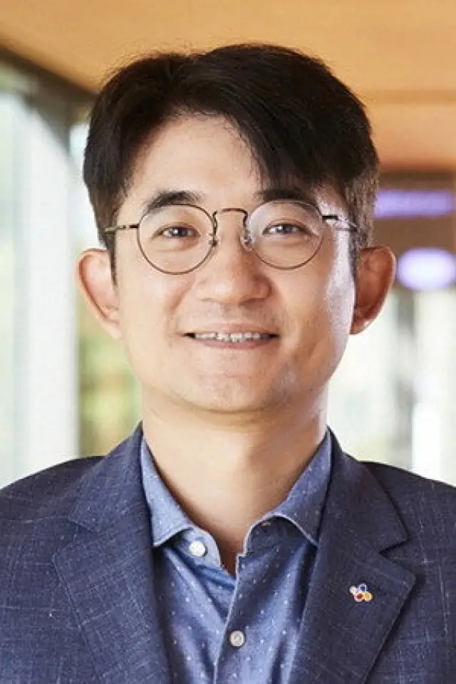Zdjęcie  (Yoon Sang-hyun)
