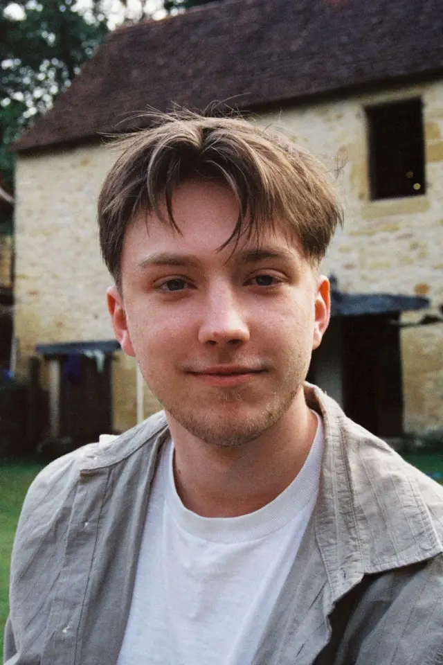Zdjęcie  (Louie Wood)