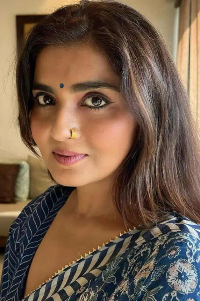 Zdjęcie  (Jyoti Mukherjee)