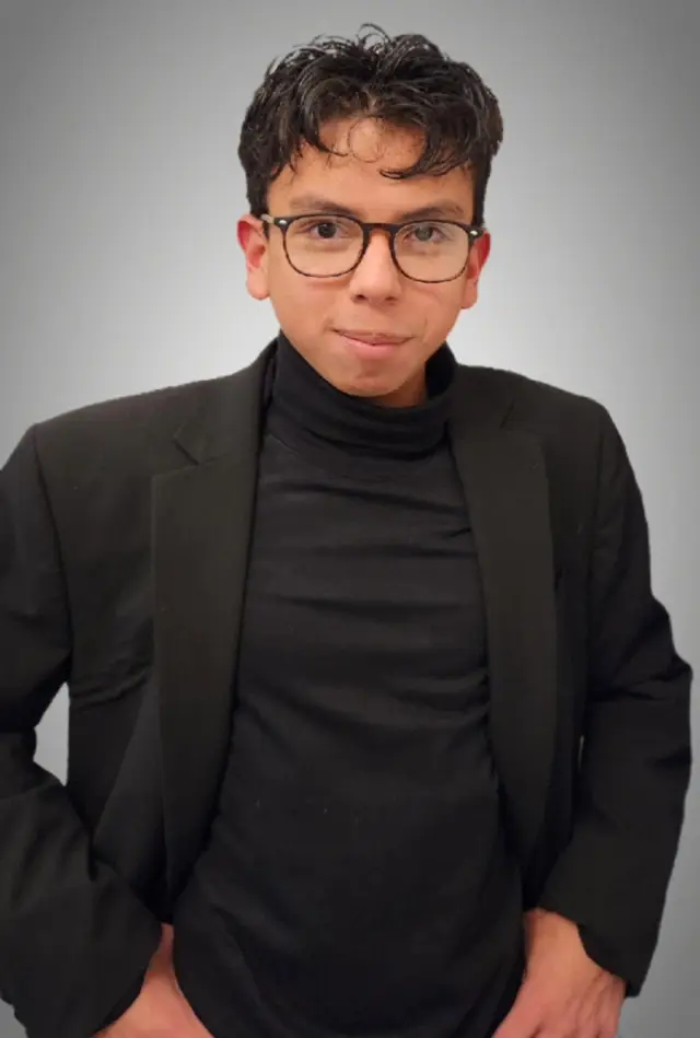 Zdjęcie Zachary Carmona (Zachary Carmona)