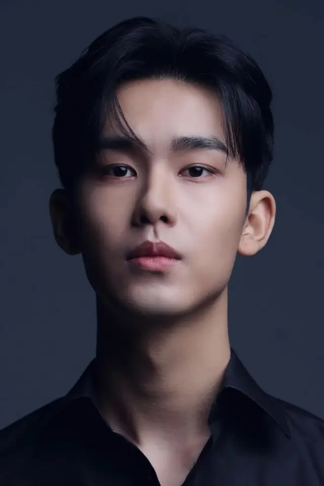 Zdjęcie  (Lee Seok-bin)