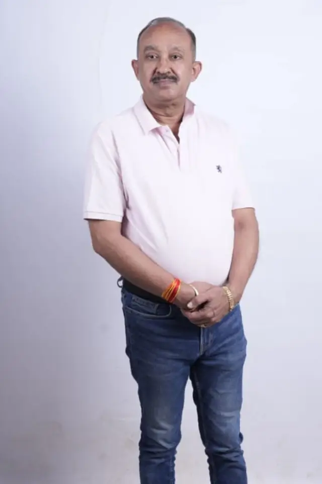 Zdjęcie  (Ramesh Saluja)