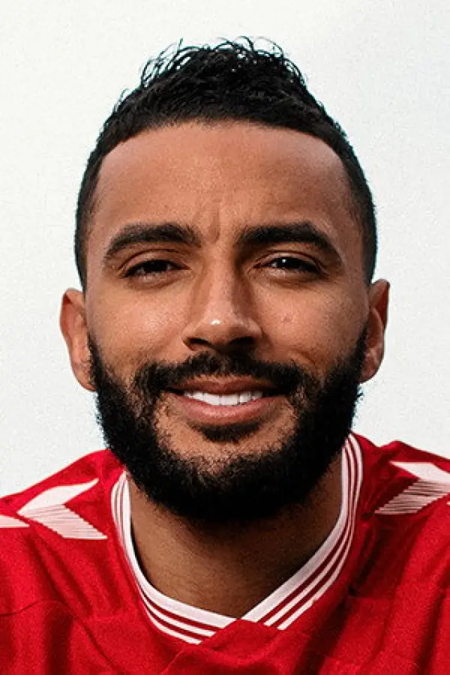 Zdjęcie  (Danny Simpson)