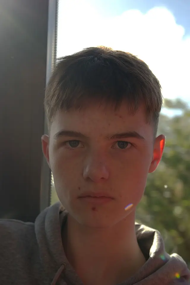 Zdjęcie  (Elliot Doyle)