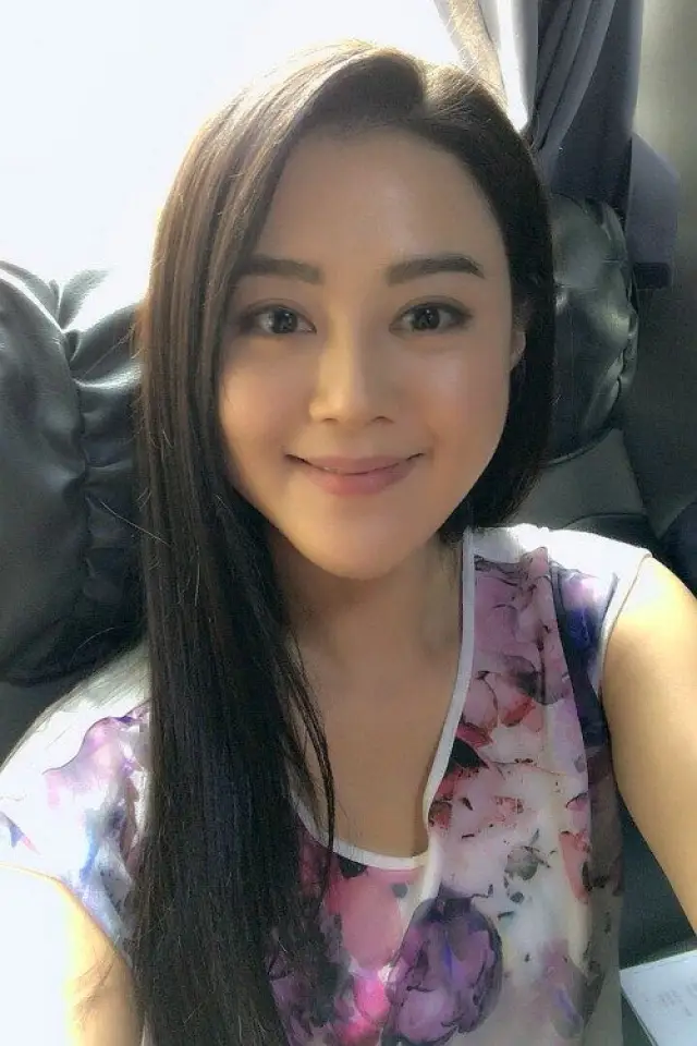 Zdjęcie  (Maggie Yu)