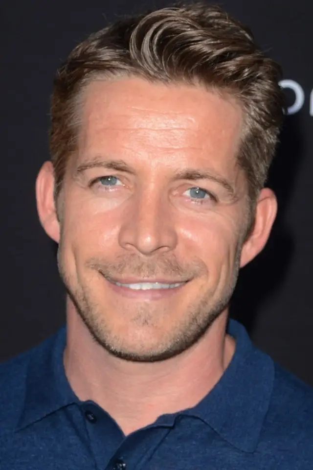 Zdjęcie  (Sean Maguire)