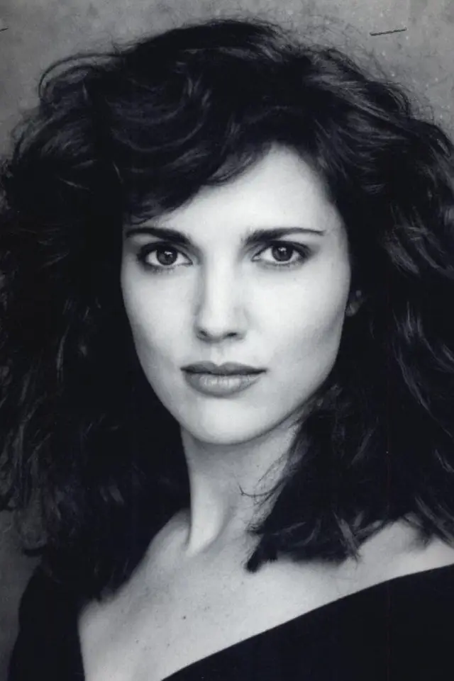 Zdjęcie Ashley Laurence