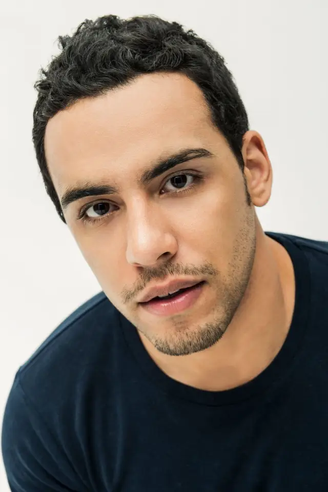 Zdjęcie Victor Rasuk