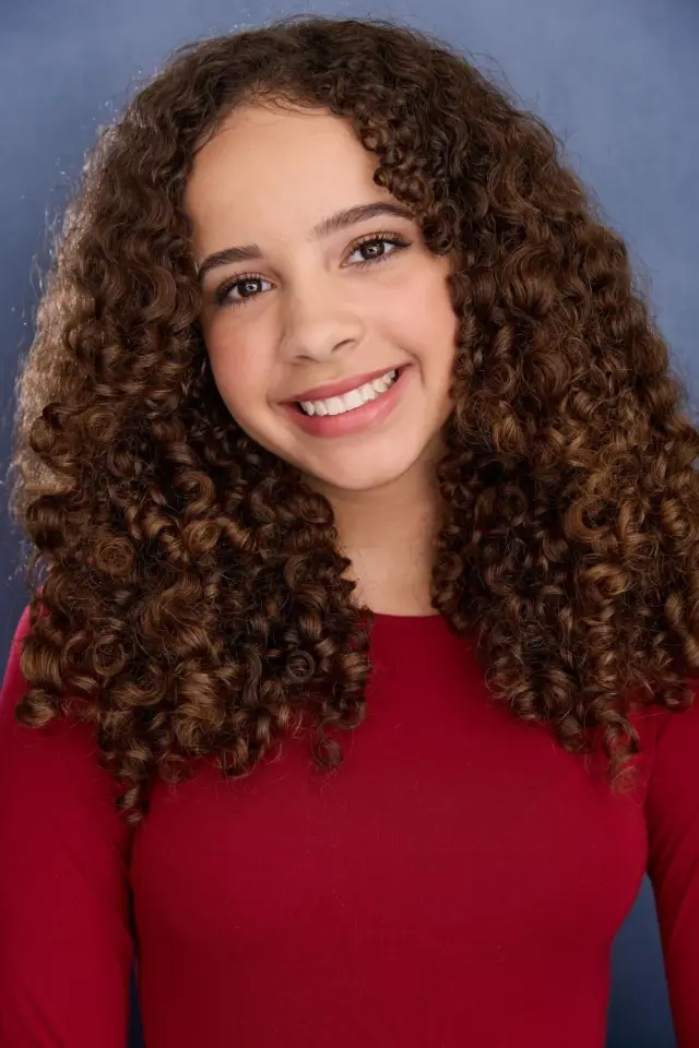 Zdjęcie  (Kennedy Rae Thompson)