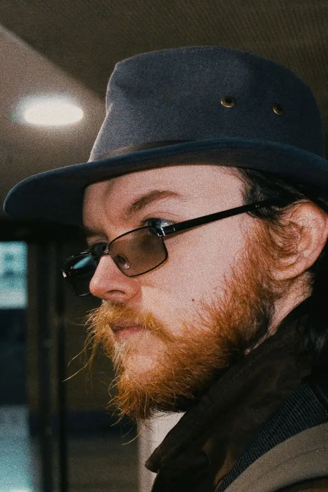 Zdjęcie Mikie Holmes (Mikie Holmes)