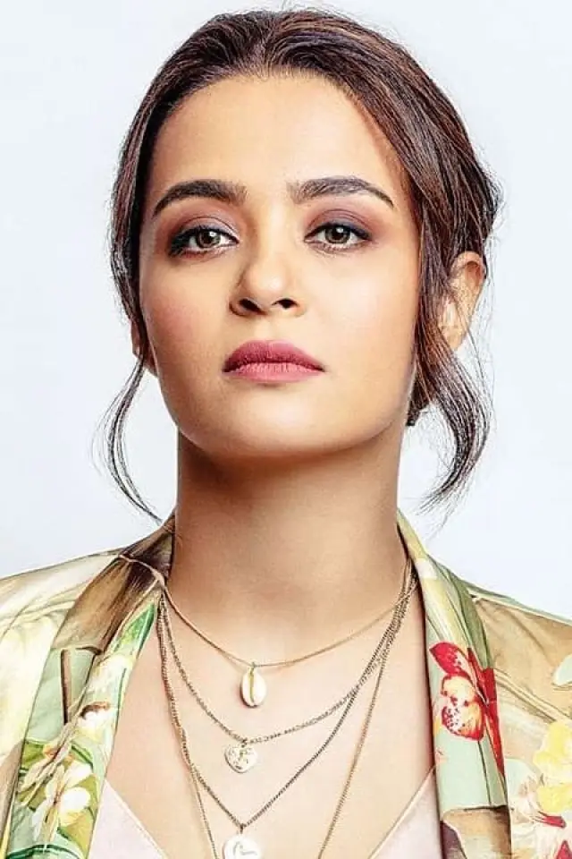 Zdjęcie  (Surveen Chawla)