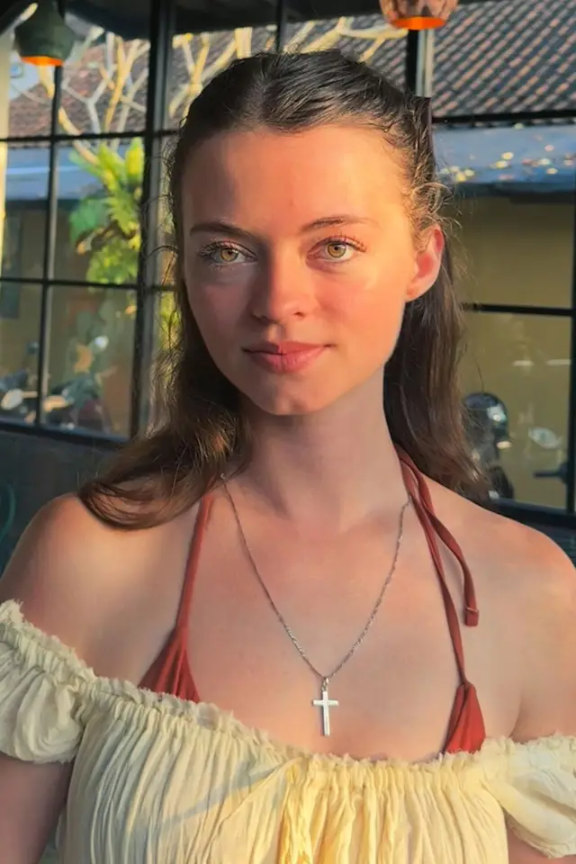 Zdjęcie  (Isabella Meyer)