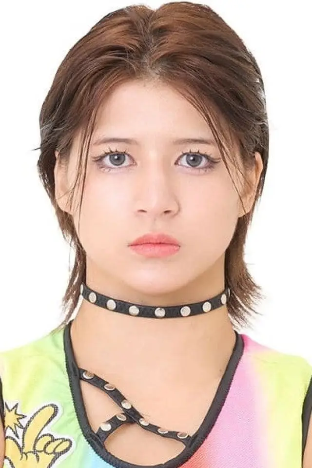 Zdjęcie Seri Yamada → Seri Jamada (Seri Yamada)