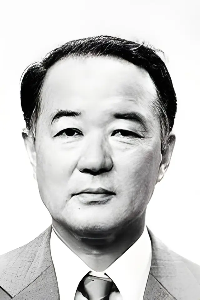 Zdjęcie Kazuhiko Nišidżima (Katsuhiko Nishijima)