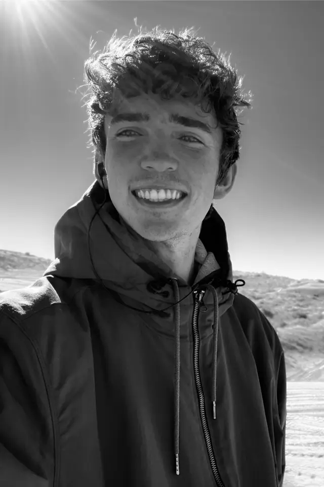 Zdjęcie  (Sean Bradford)