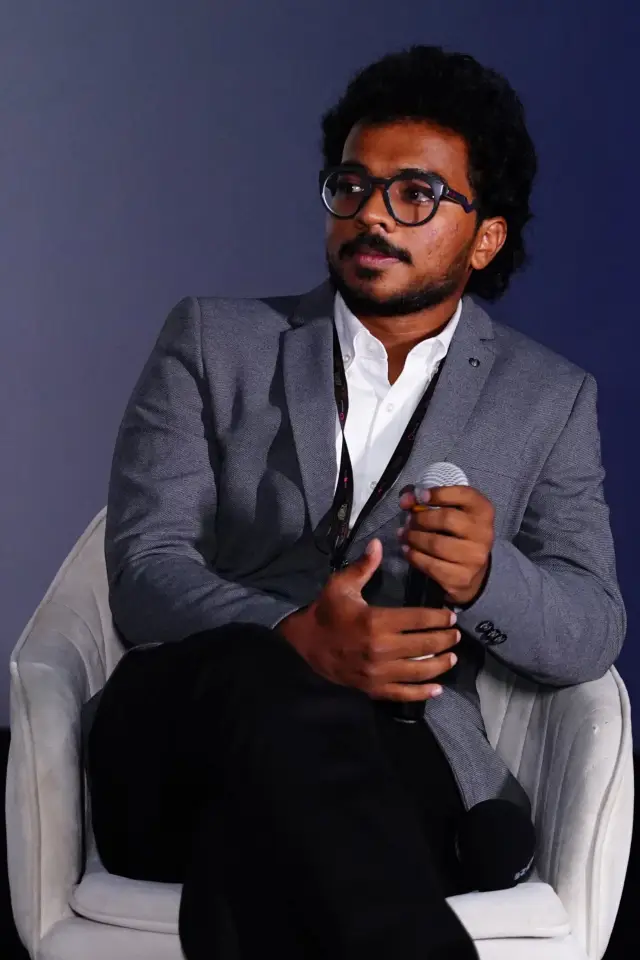 Zdjęcie  (Shrikaran Beecharaju)