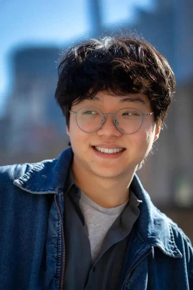 Zdjęcie  (Keith Leung)